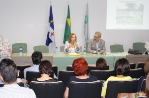 A Presidente da Esem e o Presidente do Cremepe. Dra. Helena Carneiro Leão e Sílvio Rodrigues.